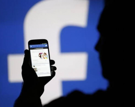 Facebook offers online courses for journalists